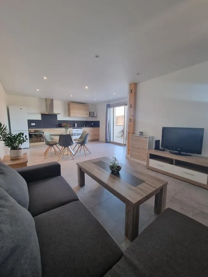 Superbe 70M2 Neuf*Calme*Entre Geneve Et Annecy Apartment Feigeres